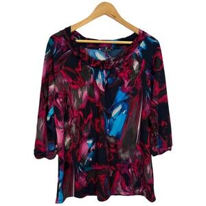 Daisy Fuentes Women's 3/4 Sleeves Pullover Top - Size Medium